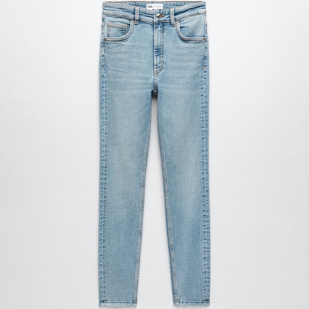 Zara Light Wash Skinny Jeans